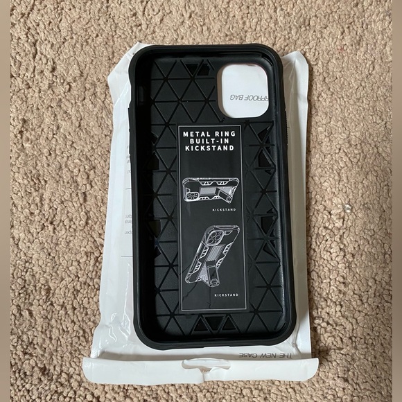 Lumarke iPhone 11 Pro Max Case Metal Ring Kickstand Screen Protector. - Picture 2 of 2